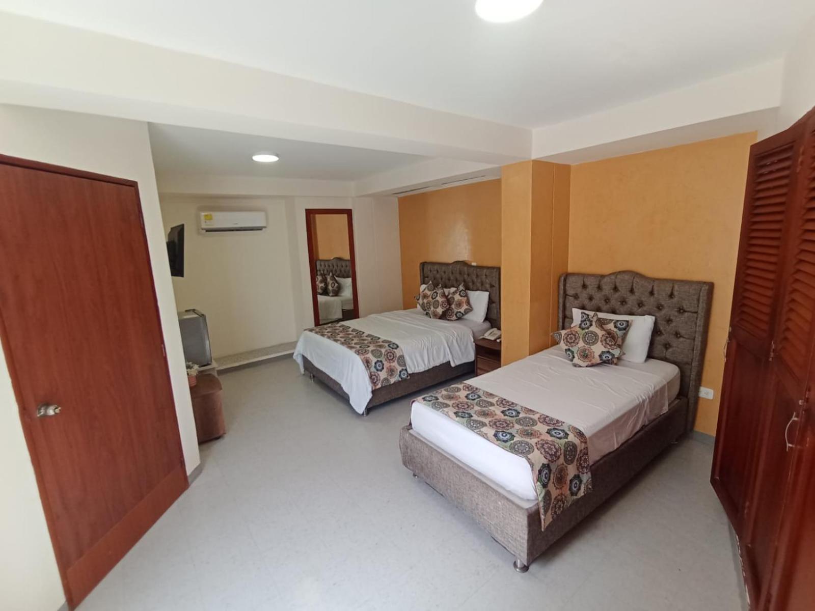 Luka Cartagena Hotel Exterior photo